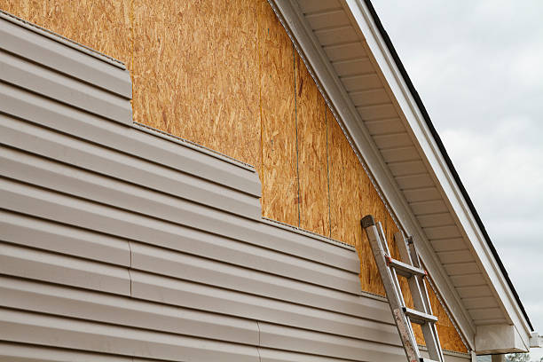 24/7 Emergency Siding Replacement experts in Sullivan, IL